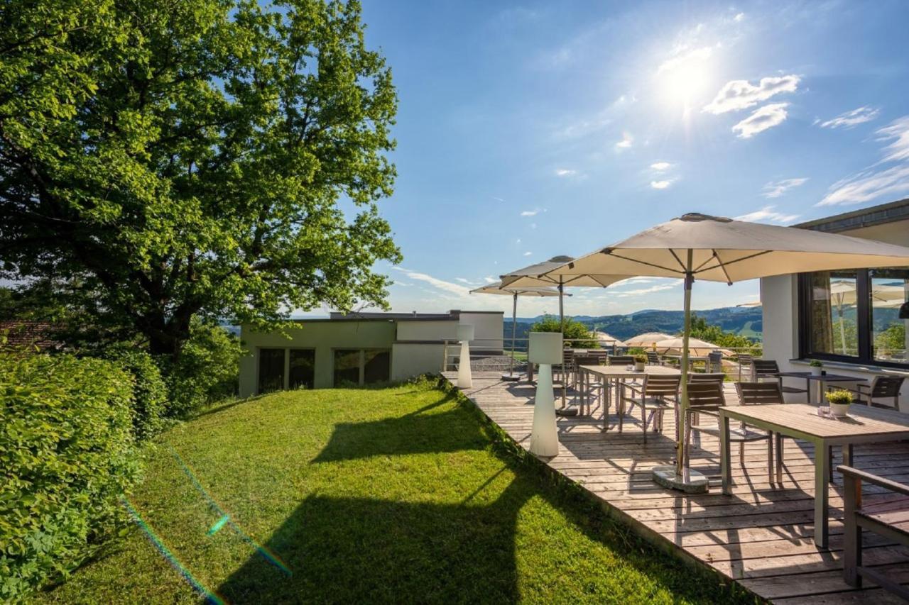Thula Wellnesshotel Bayerischer Wald Lalling Exterior foto